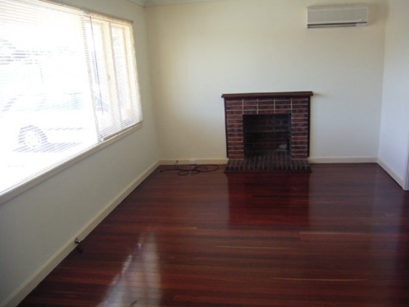 26 Fletching Street, Balga WA 6061