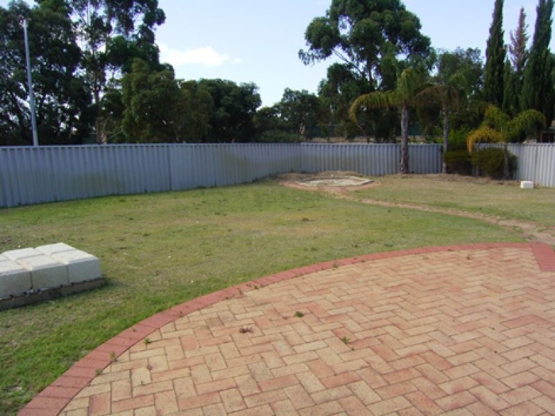 22 Pentecost Ave, Beechboro WA 6063