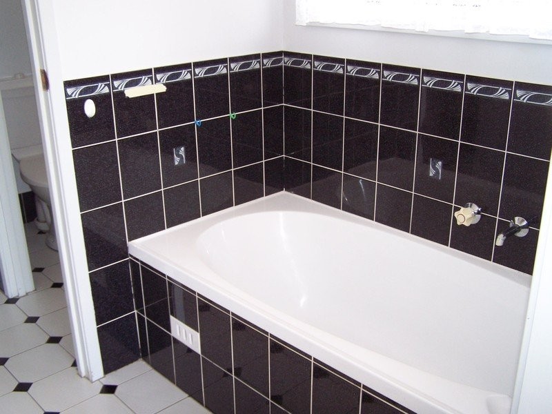 8 William Howell Drive, Glenmore Park NSW 2745