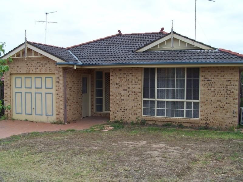 11 Jillak Close, Glenmore Park NSW 2745