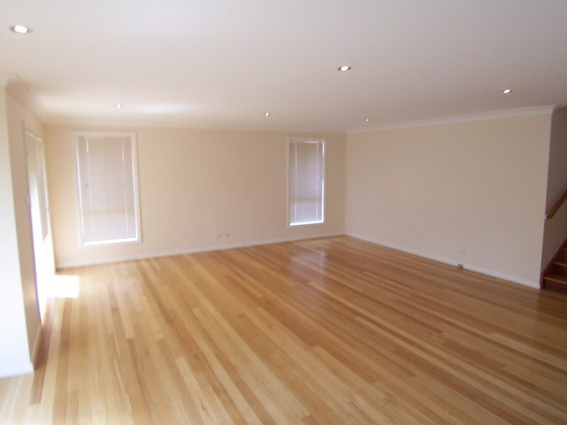7 Wallum Crescent, Woongarrah NSW 2259