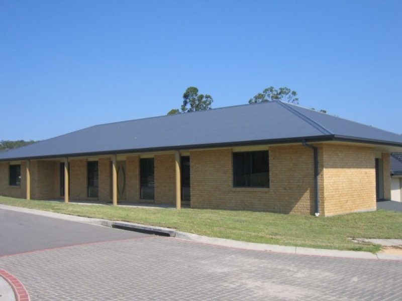 12 Janus Close, Cameron Park NSW 2285