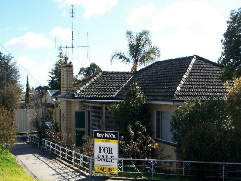 26 Marshall Crescent, Kennington VIC 3550