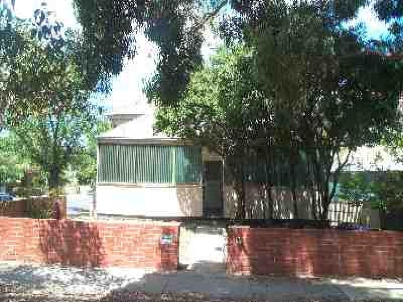 23 Carpenter Street, Quarry Hill VIC 3550