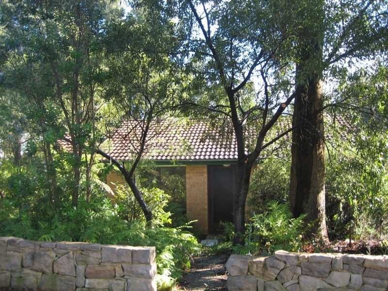 8 Harrison Street, Blackheath NSW 2785