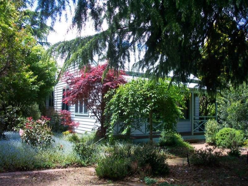 12 Grose Street, Blackheath NSW 2785