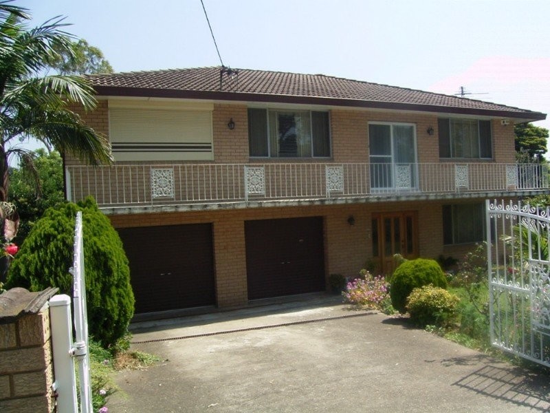 23 The Crescent, Toongabbie NSW 2146