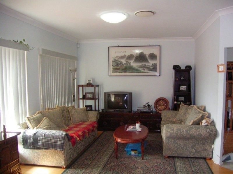 4 Kenji Pl, Blacktown NSW 2148