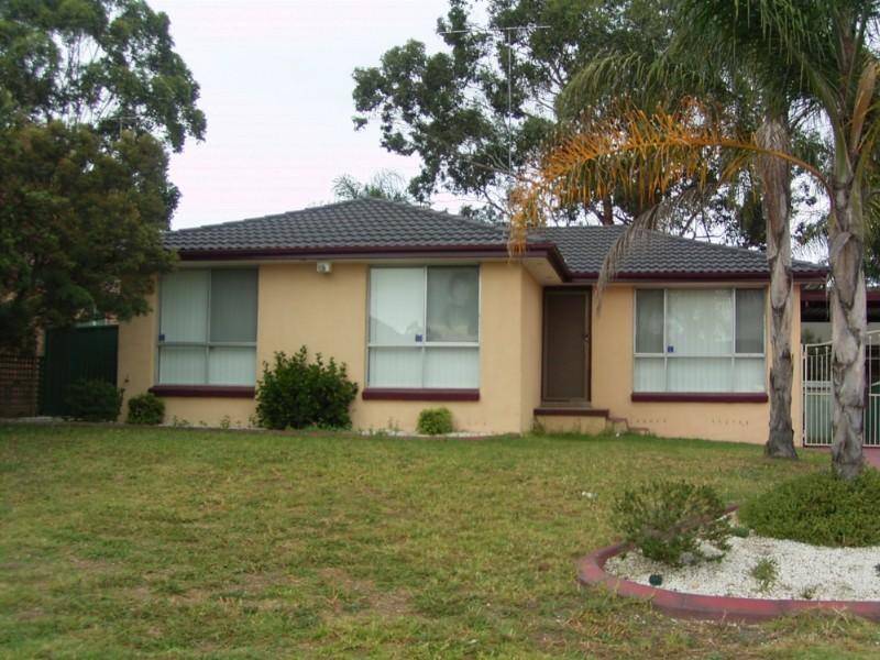 55 kunipipi street, St Clair NSW 2759