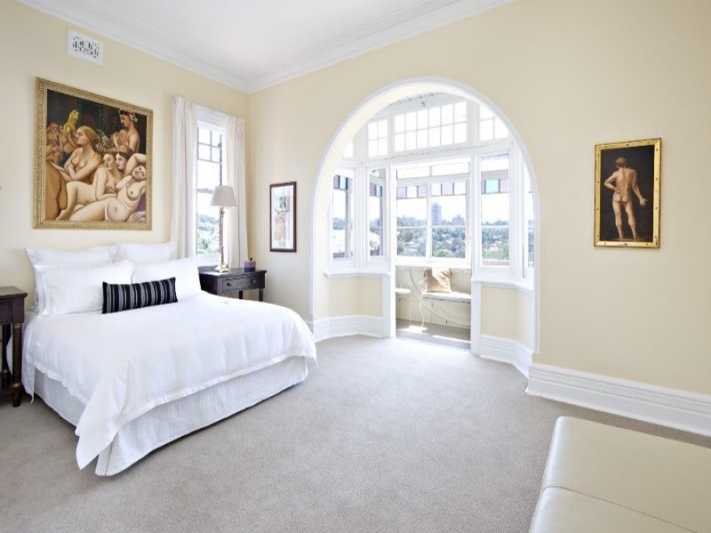 87 Coogee Bay Rd, Coogee NSW 2034