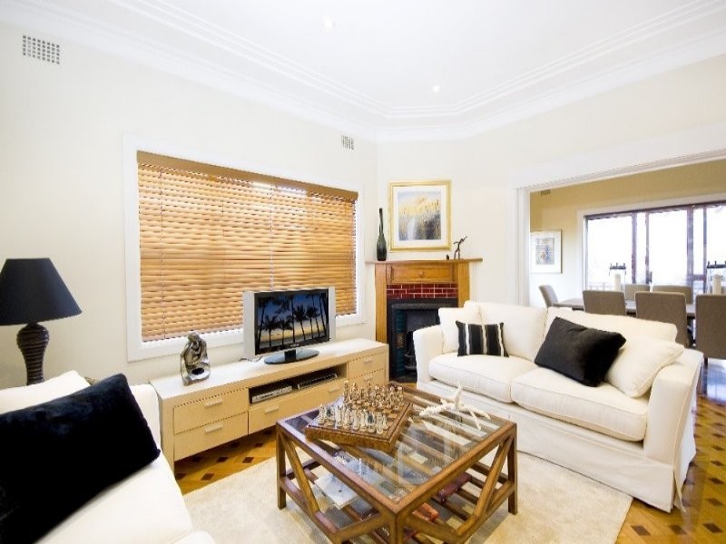 58 Military Road, North Bondi NSW 2026