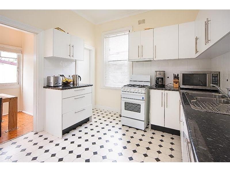 18 Faraday Avenue, Rose Bay NSW 2029