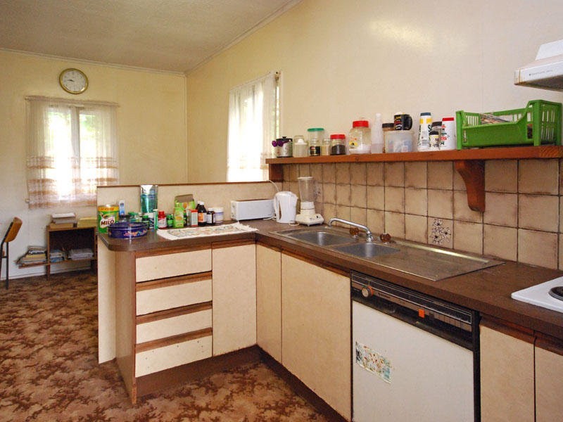 141 Ridley Road, Bridgeman Downs QLD 4035