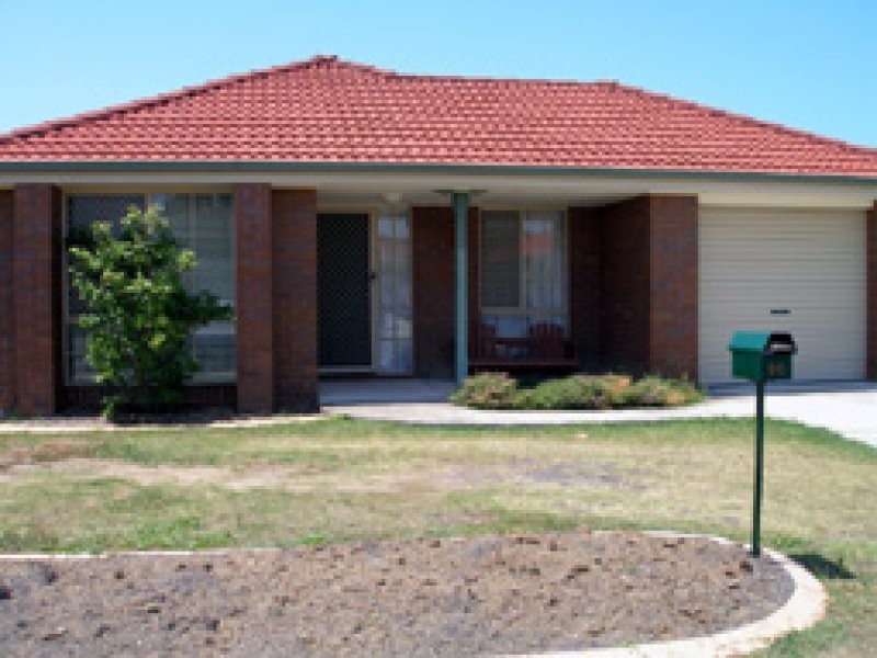 50 Lilly Pilly Crescent, Fitzgibbon QLD 4018