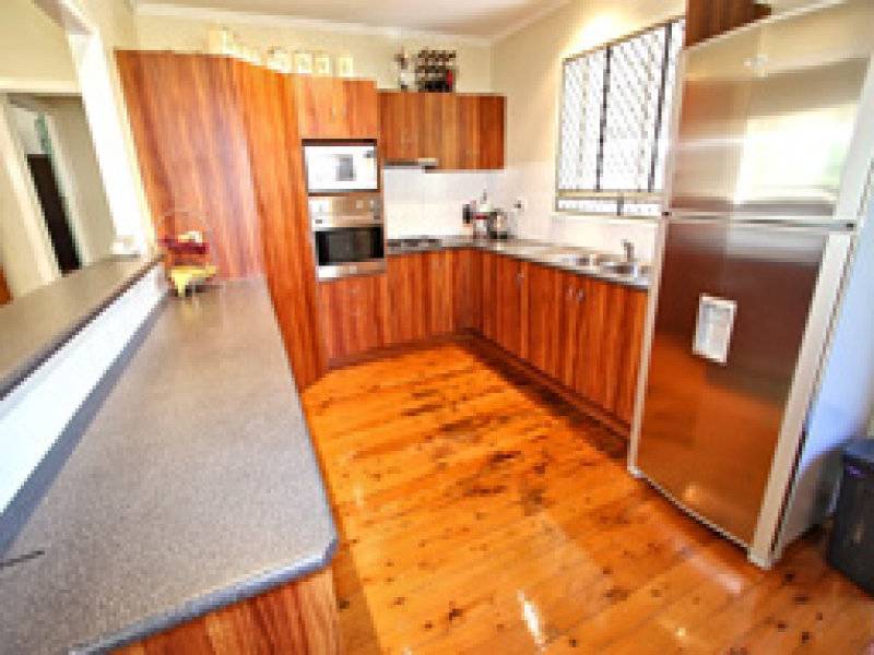 44 Bradfield Street, Brighton QLD 4017