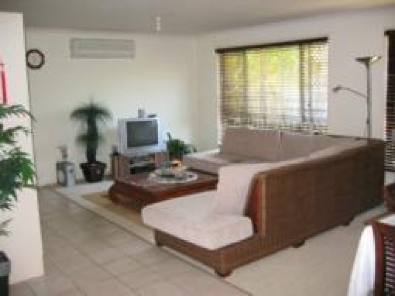 5 Canterbury Street, Bracken Ridge QLD 4017