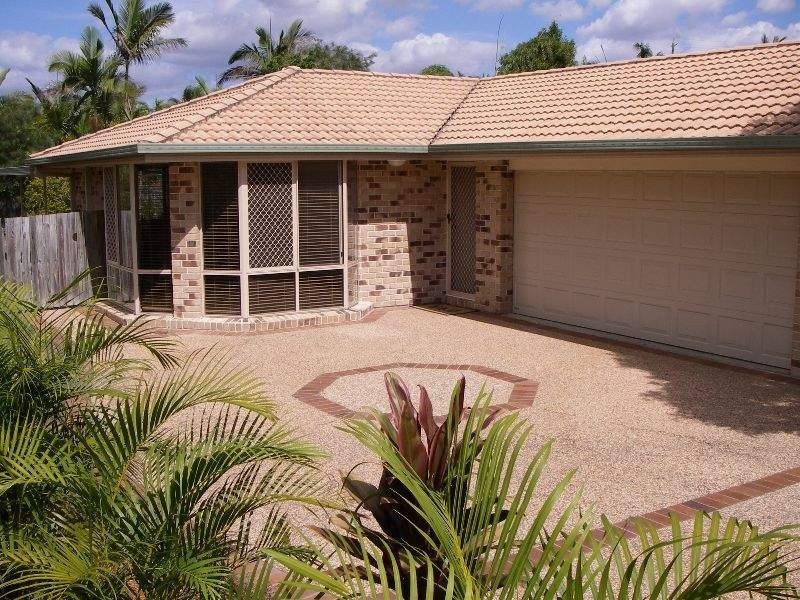 122 Lamberth Road, Regents Park QLD 4118