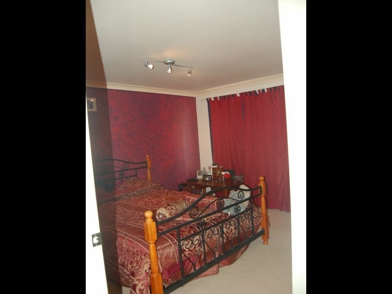 168 Emerald Drive, Regents Park QLD 4118