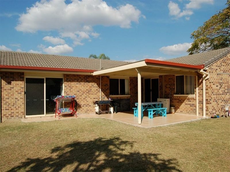 17 Wilkinson Drive, Crestmead QLD 4132