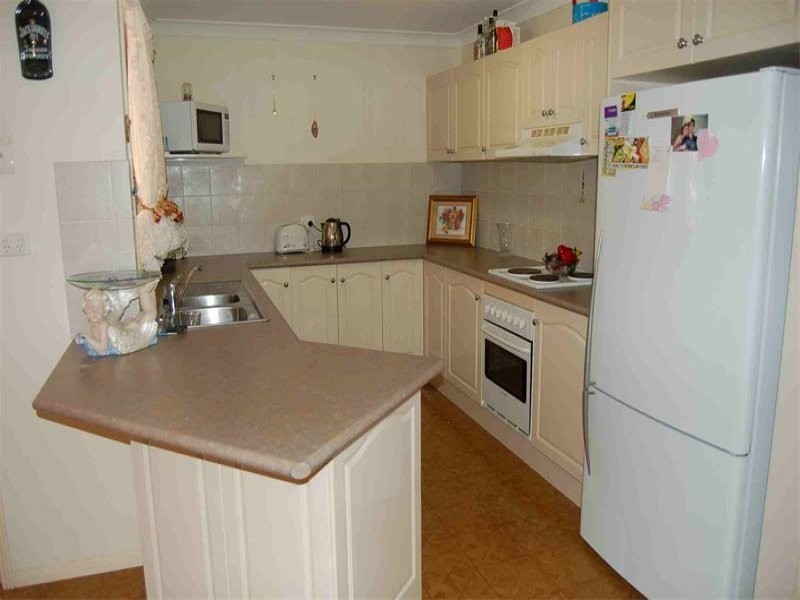 7 Butia Close, Regents Park QLD 4118