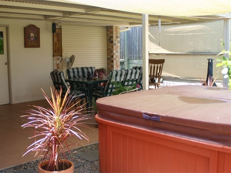 7 Haylett Rise, Regents Park QLD 4118