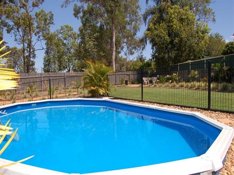 15 Gingko Crescent, Regents Park QLD 4118