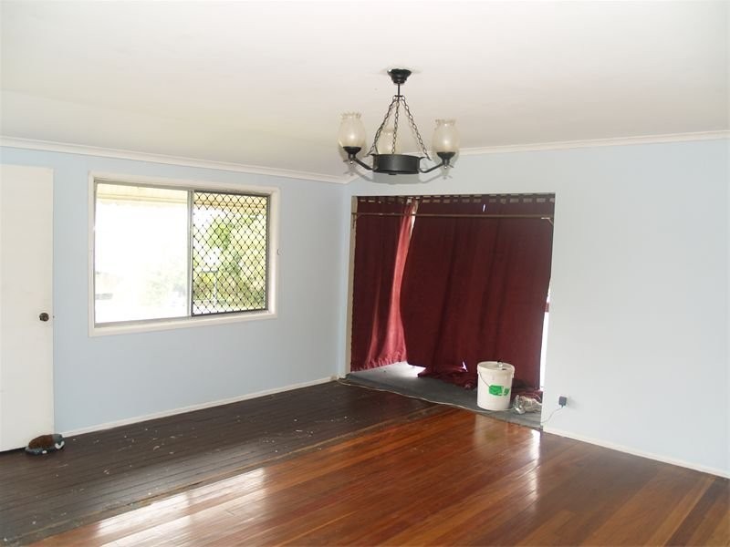 15 Jarrah Crescent, Logan Central QLD 4114