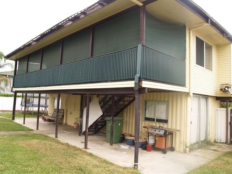 15 Jarrah Crescent, Logan Central QLD 4114