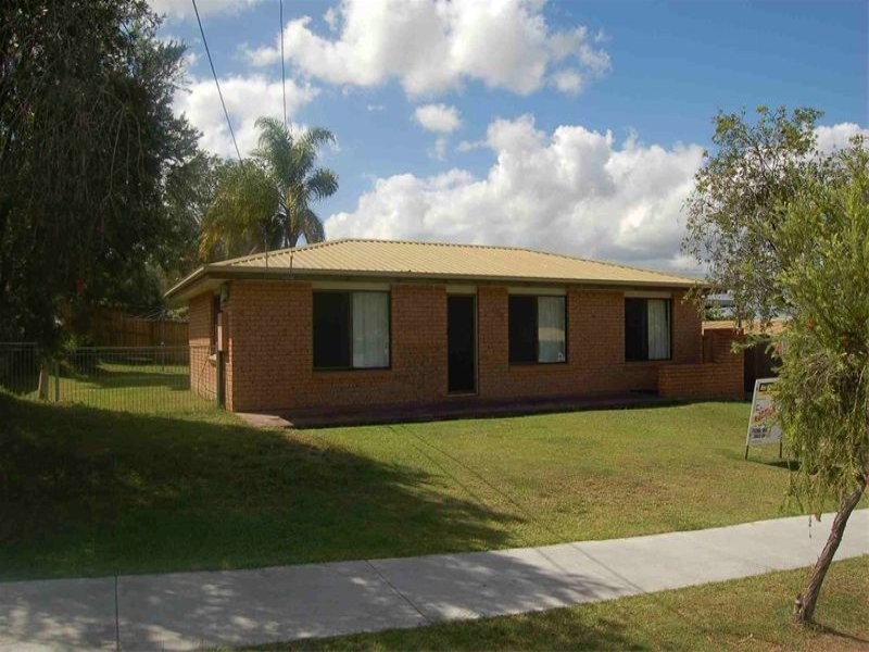 16 Brett Avenue, Browns Plains QLD 4118