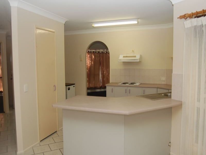 81 Parklands Drive, Boronia Heights QLD 4124