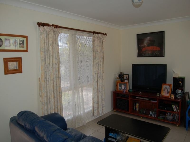 8 Musa Street, Crestmead QLD 4132