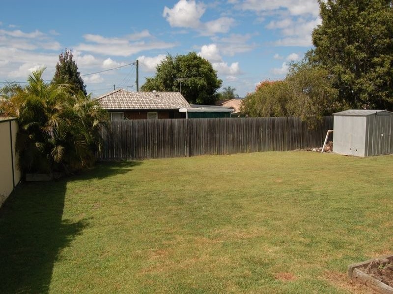 8 Musa Street, Crestmead QLD 4132