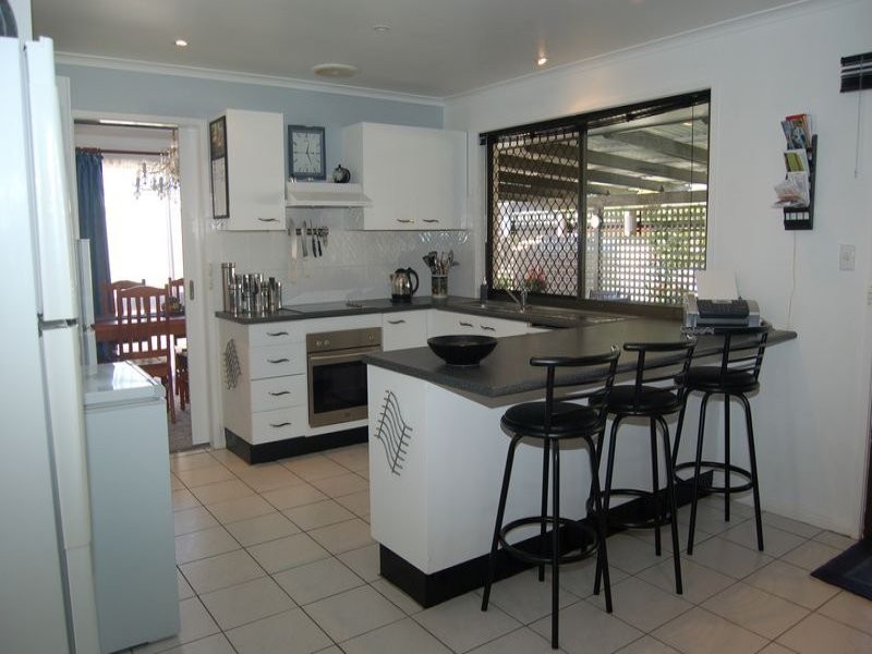 23 Cosway Street, Hillcrest QLD 4118