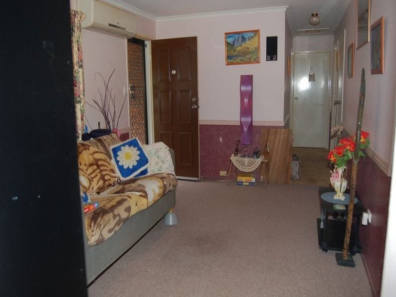 49 Enford Street, Hillcrest QLD 4118