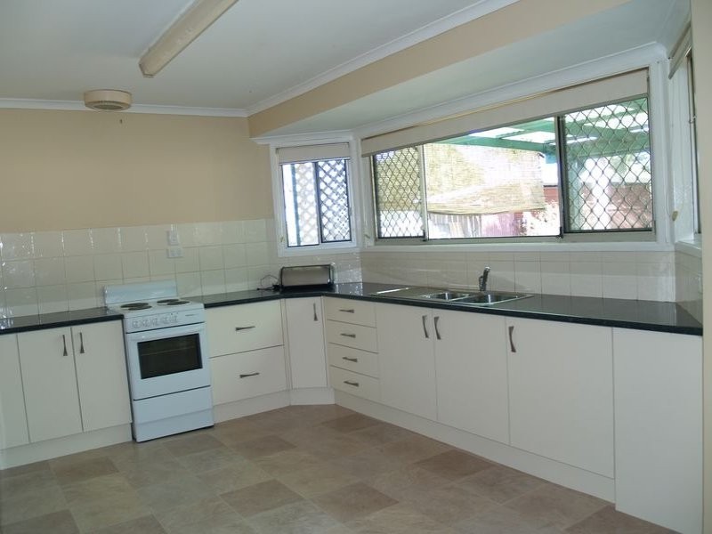 7 Cunningham Drive, Boronia Heights QLD 4124