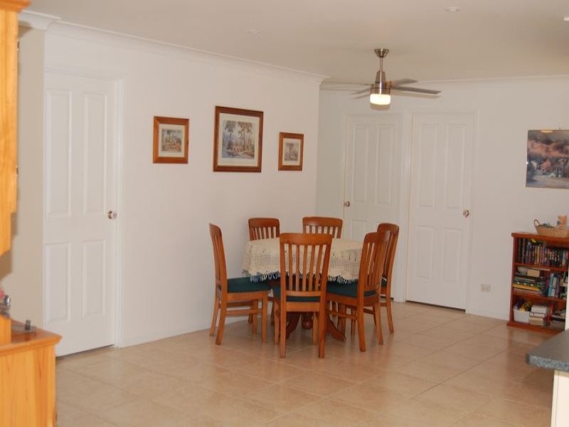 34 Madison Court, Munruben QLD 4125