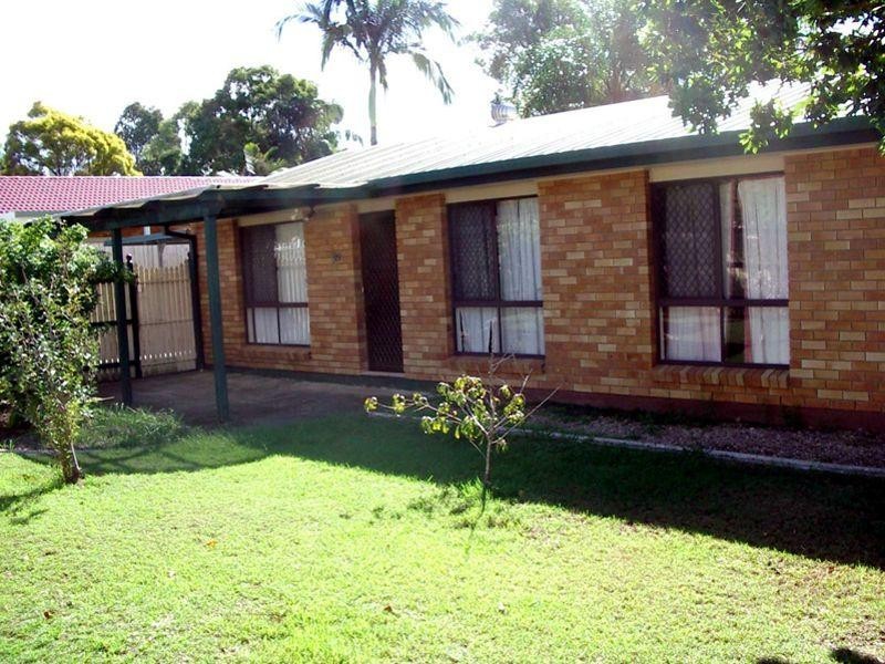 62 Estramina Road, Regents Park QLD 4118