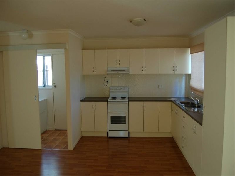 21 Dryade Street, Regents Park QLD 4118