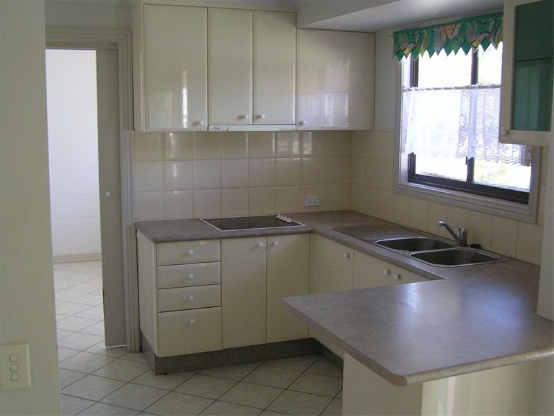 31 Dracon Street, Regents Park QLD 4118