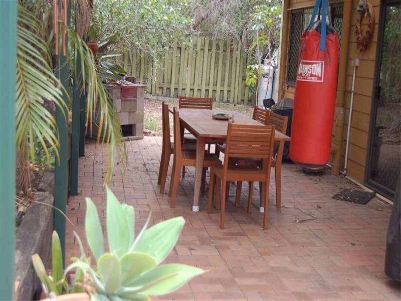 13 Estramina Road, Regents Park QLD 4118