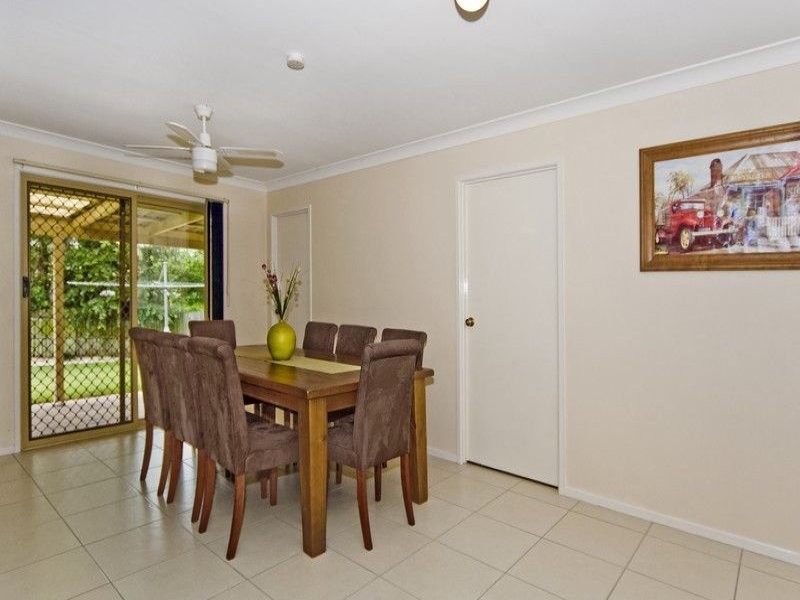 37 Samantha Street, Boronia Heights QLD 4124