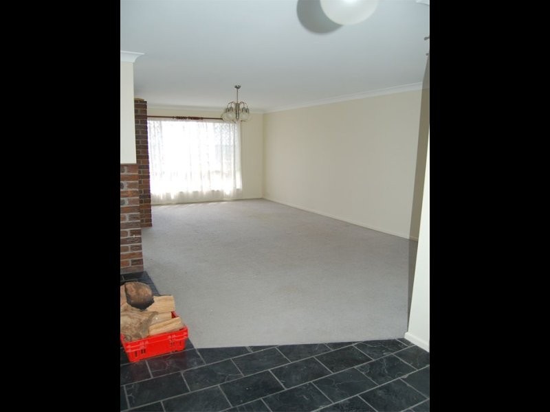 24 Highcrest Drive, Browns Plains QLD 4118