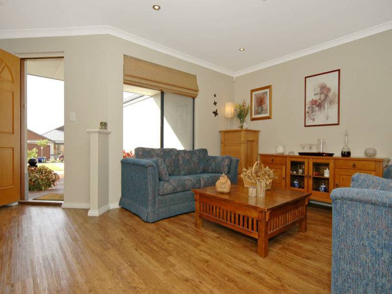 8 Gunnamatta Loop, Clarkson WA 6030