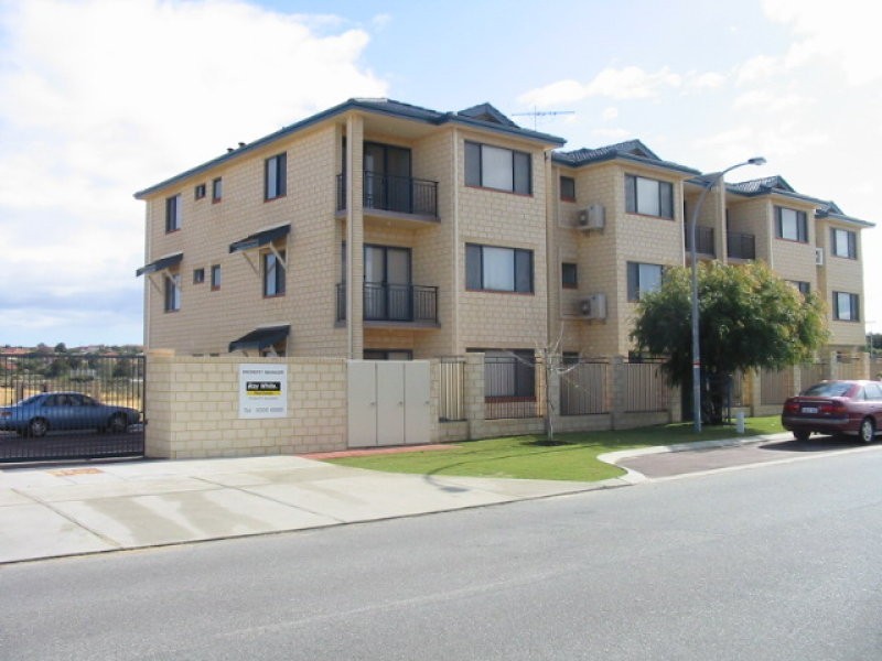 4/39 Currambine Boulevard, Currambine WA 6028