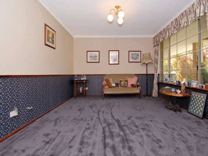 115 Via Vista Drive, Mariginiup WA 6065