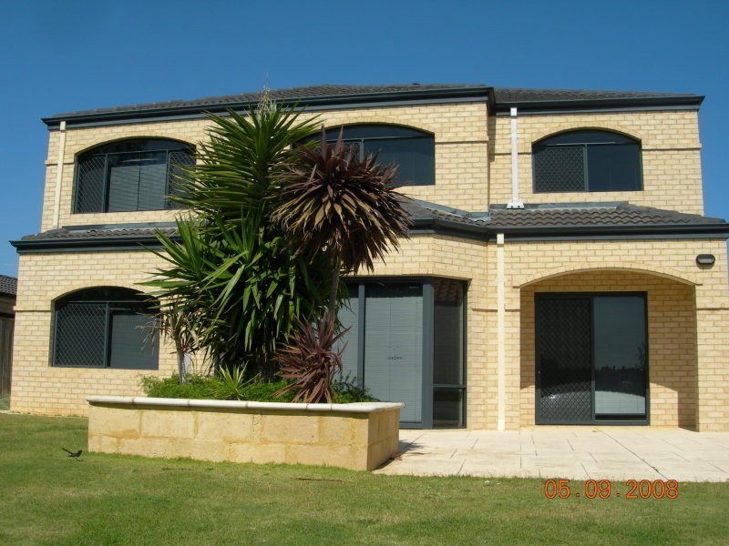 39 Prendiville Avenue, Ocean Reef WA 6027