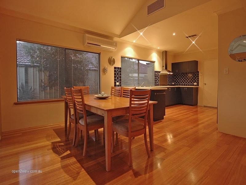 113 Clydebank Crescent, Kinross WA 6028