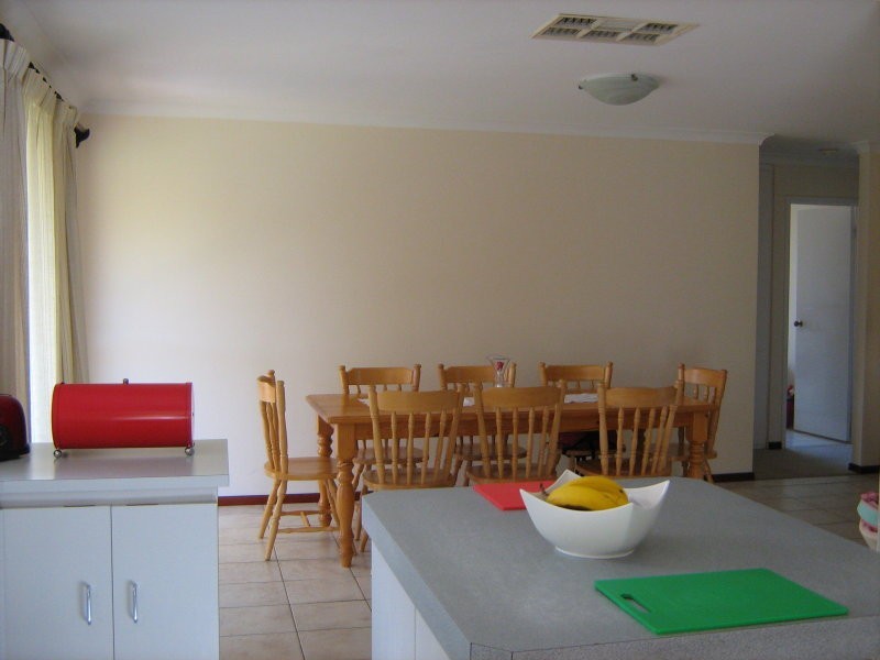 25 Chichester Drive, Woodvale WA 6026