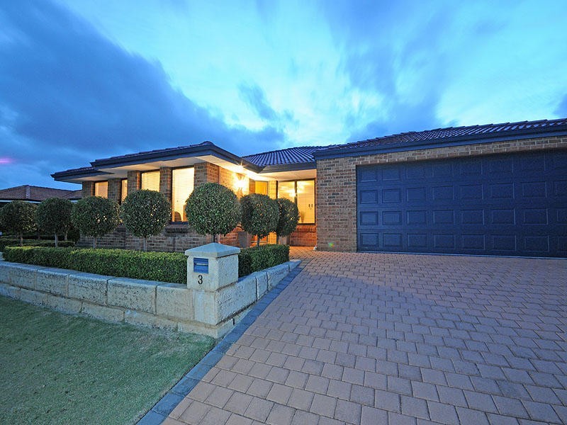 3 Inez Pass, Kinross WA 6028