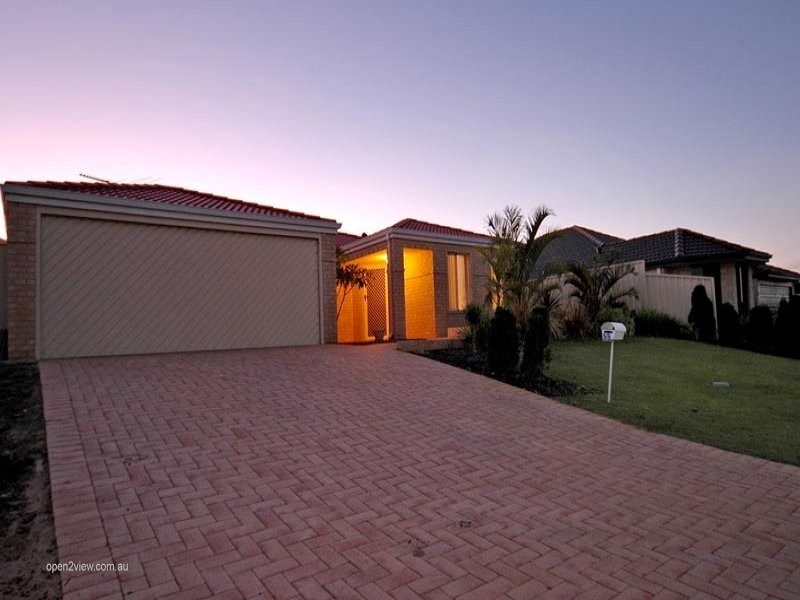 55 Glomach Circuit, Kinross WA 6028